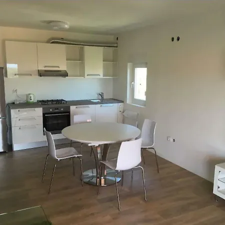 Branka Apartman Premantura